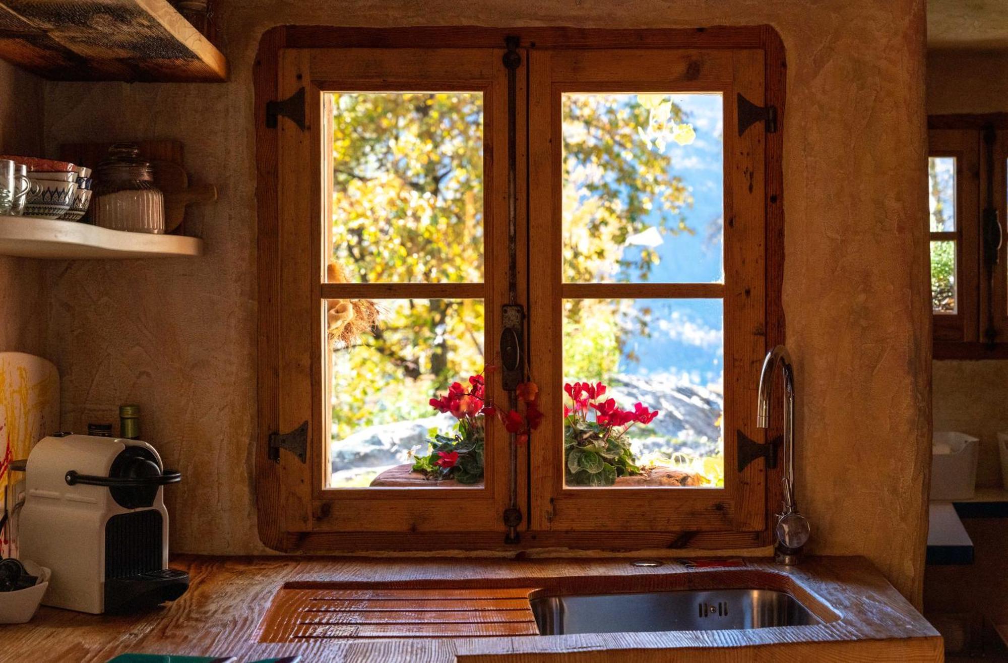 Resalbert Chalet Chiavenna Exterior photo